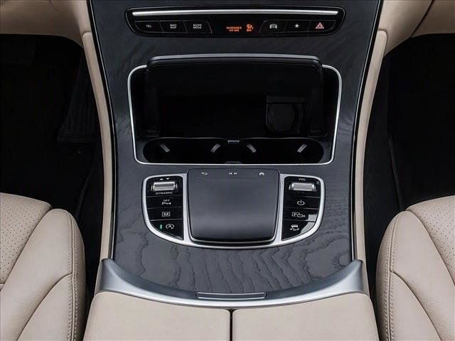 Used 2022 Mercedes-Benz GLC 300 image 24