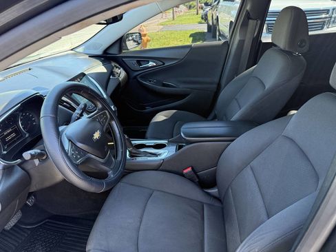 Used 2016 Chevrolet Malibu LT FWD image 17