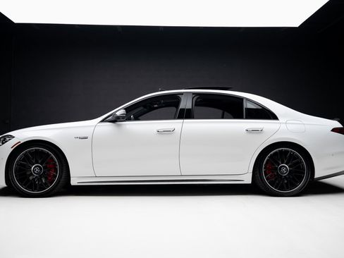 Used 2024 Mercedes-Benz S 63 AMG S image 18