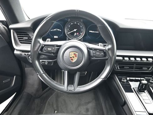 Used 2021 Porsche 911 Carrera image 11