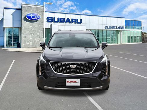 Used 2023 Cadillac XT4 Premium Luxury w/ Cold Weather Package image 2
