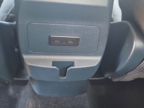 Used 2025 Ford Maverick XL w/ Equipment Group 102A image 16