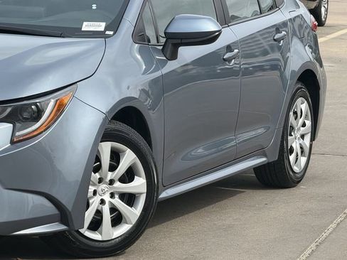 Certified 2024 Toyota Corolla LE FWD image 3