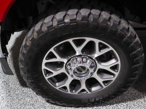 Used 2022 Ford F250 Lariat w/ Lariat Ultimate Package image 11