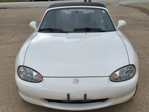 Used 1999 MAZDA MX-5 Miata image 4