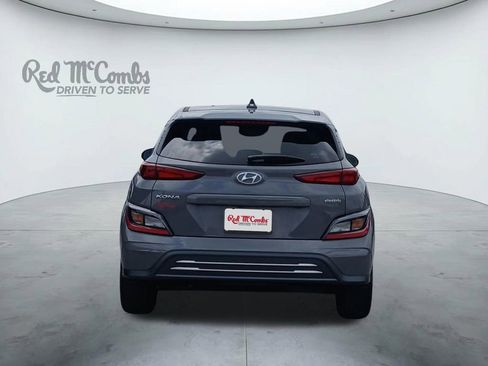 Used 2023 Hyundai Kona SE image 4
