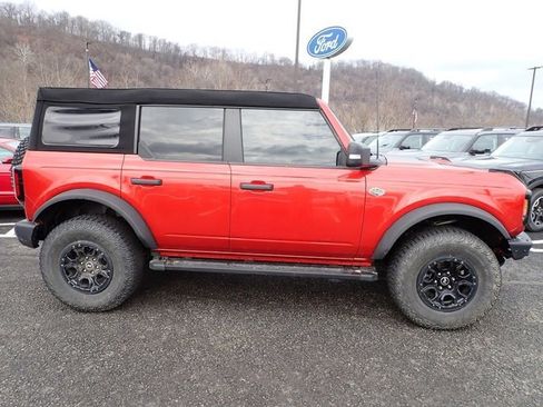 Used 2024 Ford Bronco Wildtrak image 6