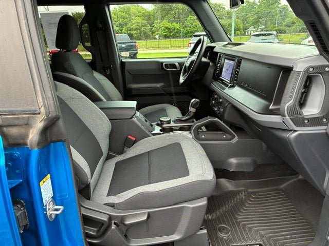Used 2023 Ford Bronco Black Diamond AWD/4WD image 14