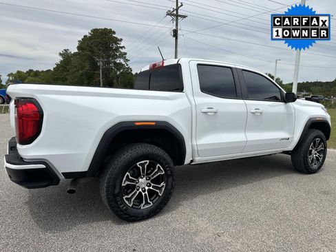 Used 2025 GMC Canyon AT4 AWD/4WD image 4