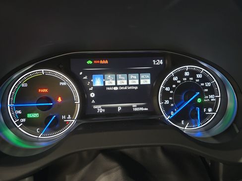 Used 2021 Toyota Venza XLE w/ Softex Package AWD/4WD image 19