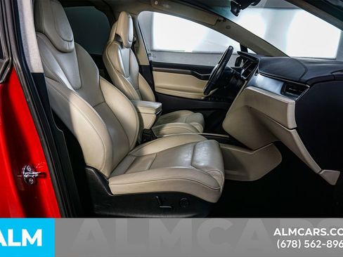 Used 2018 Tesla Model X 75D AWD/4WD image 19