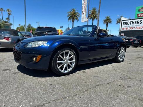 Used 2011 MAZDA MX-5 Miata Touring w/ Suspension Pkg image 11