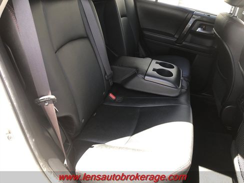 Used 2015 Toyota 4Runner TRD Pro image 23