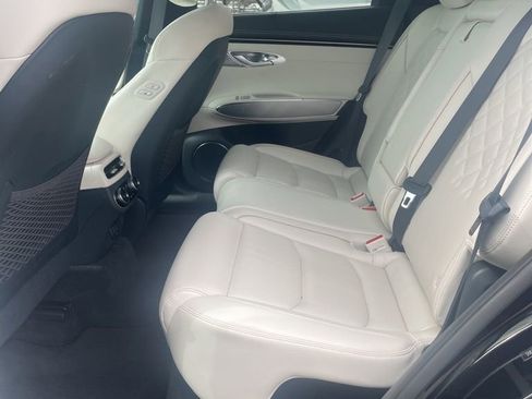 Used 2023 Genesis Electrified GV70 Prestige w/ Prestige Package image 11