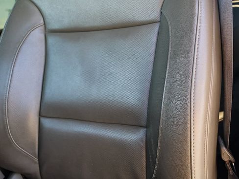 Used 2016 GMC Sierra 2500 SLT w/ Duramax Plus Package image 21