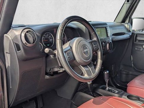 Used 2018 Jeep Wrangler Unlimited Sport S AWD/4WD image 10