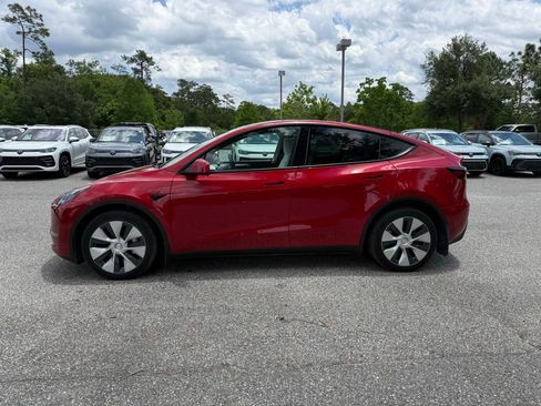 Used 2023 Tesla Model Y Long Range AWD/4WD image 15