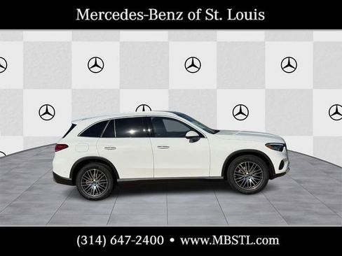 New 2026 Mercedes-Benz GLC 300 4MATIC image 2