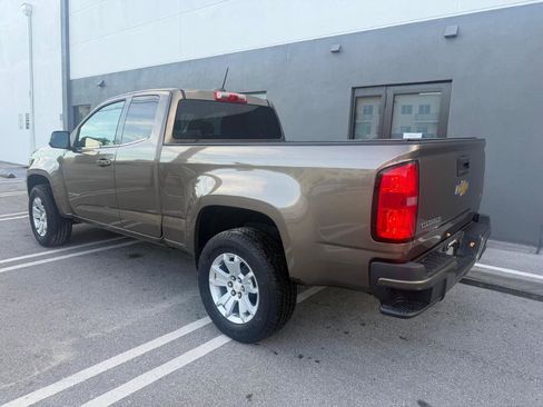 Used 2016 Chevrolet Colorado LT w/ Safety Package RWD image 13