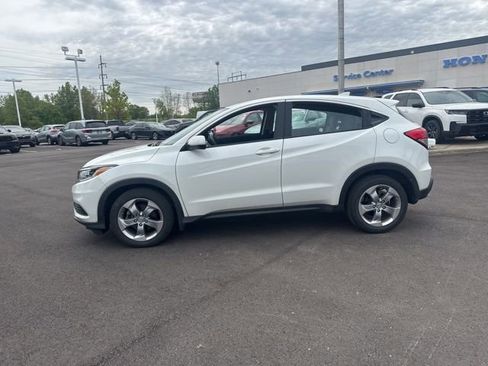 Used 2021 Honda HR-V LX image 16