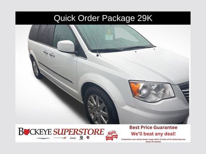 Used 2016 Chrysler Town & Country Touring w/ Driver Convenience Group