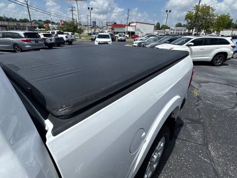 Used 2019 RAM 2500 Laramie AWD/4WD image 5
