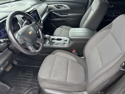 Used 2022 Chevrolet Traverse LT AWD/4WD image 16