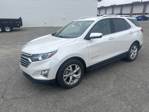 Certified 2021 Chevrolet Equinox Premier image 2