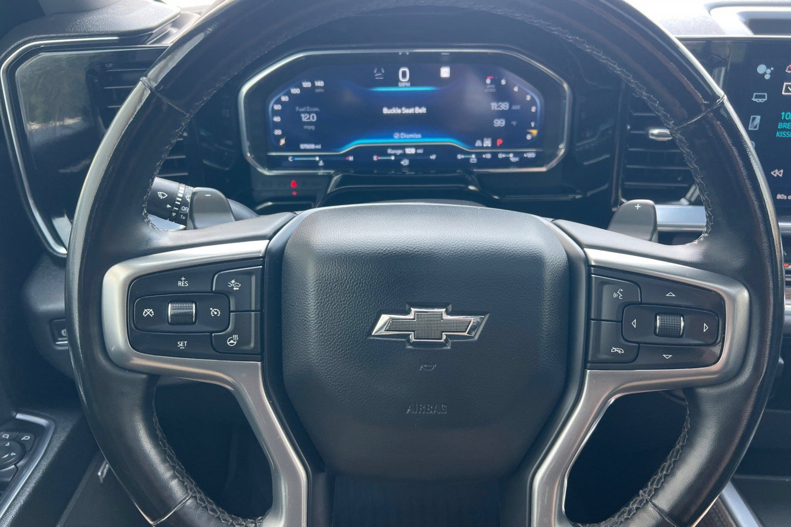Used 2023 Chevrolet Silverado 1500 LT Trail Boss w/ LT Trail Boss Premium Package AWD/4WD image 20