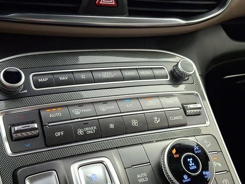 Certified 2023 Hyundai Santa Fe Limited AWD/4WD image 21