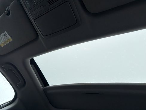 Used 2021 Honda CR-V EX-L image 19