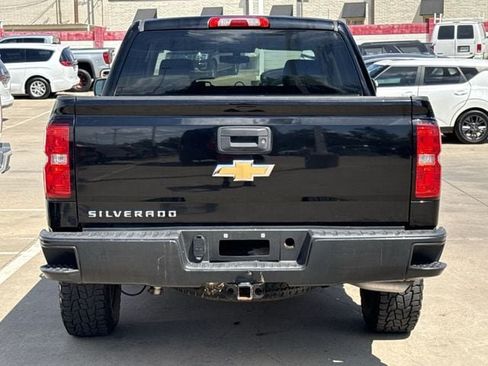 Used 2018 Chevrolet Silverado 1500 W/T AWD/4WD image 5
