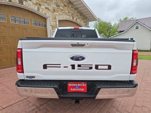 Used 2022 Ford F150 XLT w/ Equipment Group 302A High AWD/4WD image 4