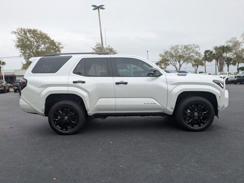 New 2026 Toyota 4Runner Hybrid Platinum image 3