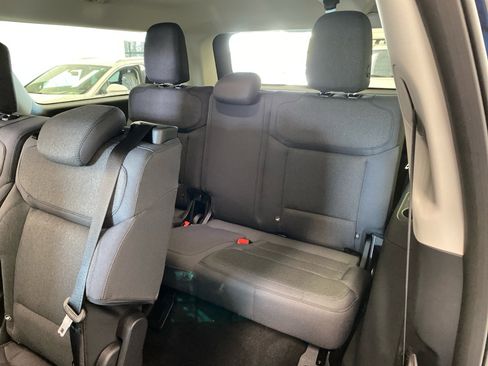 New 2026 Ford Expedition Max Active image 15