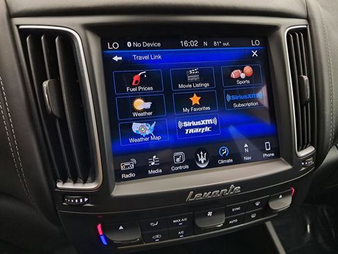 Used 2017 Maserati Levante w/ Sport Package image 21