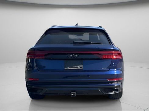 Used 2021 Audi Q8 Prestige w/ Prestige Package AWD/4WD image 5