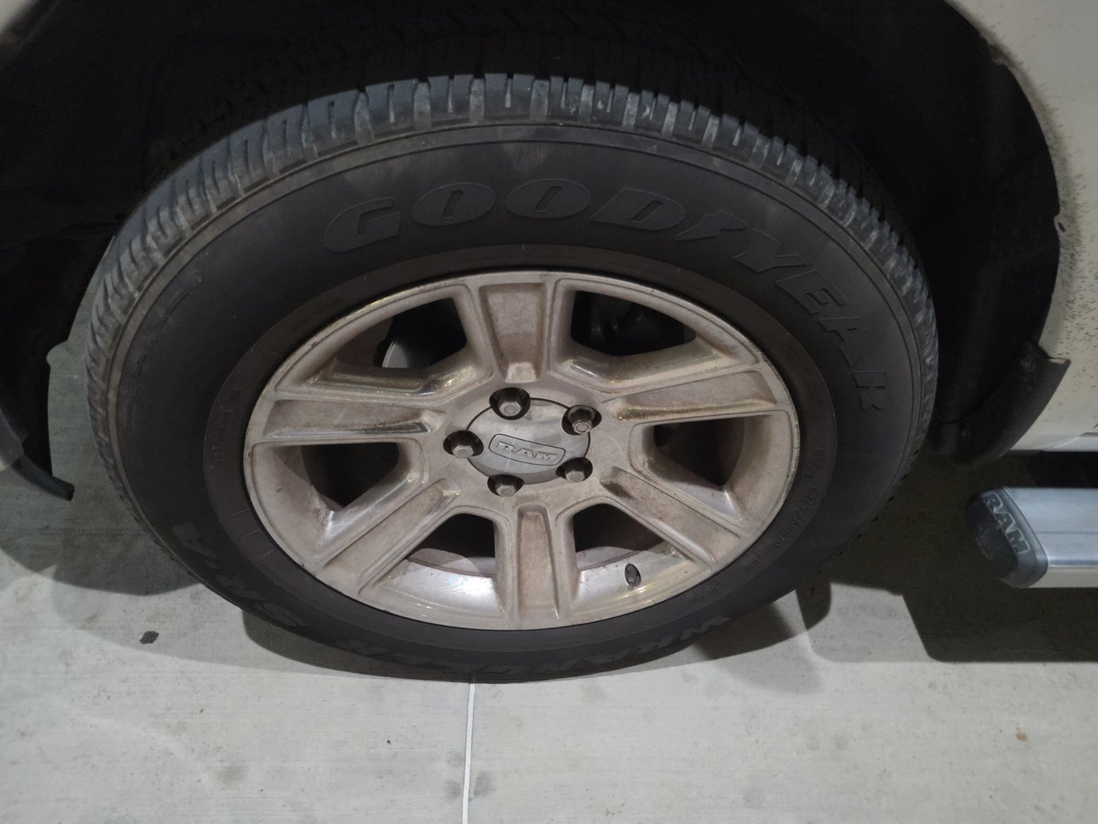 Used 2017 RAM 1500 Lone Star RWD image 2