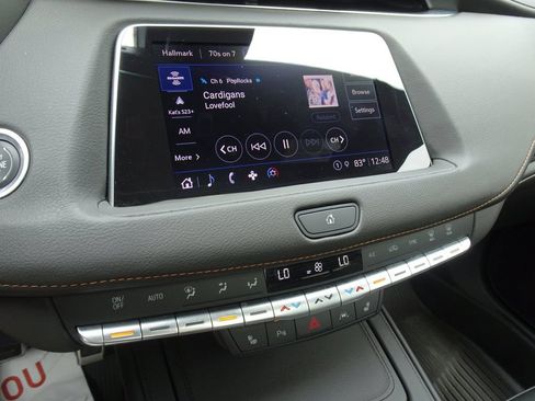 Certified 2023 Cadillac XT4 Sport w/ Cold Weather Package AWD/4WD image 18