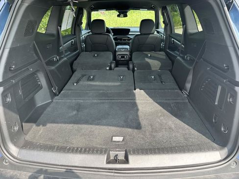 Used 2026 Buick Enclave Preferred AWD/4WD image 36