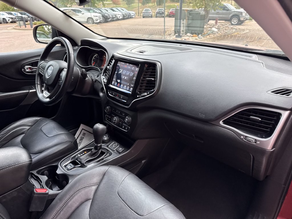 Used 2021 Jeep Cherokee Limited AWD/4WD image 31
