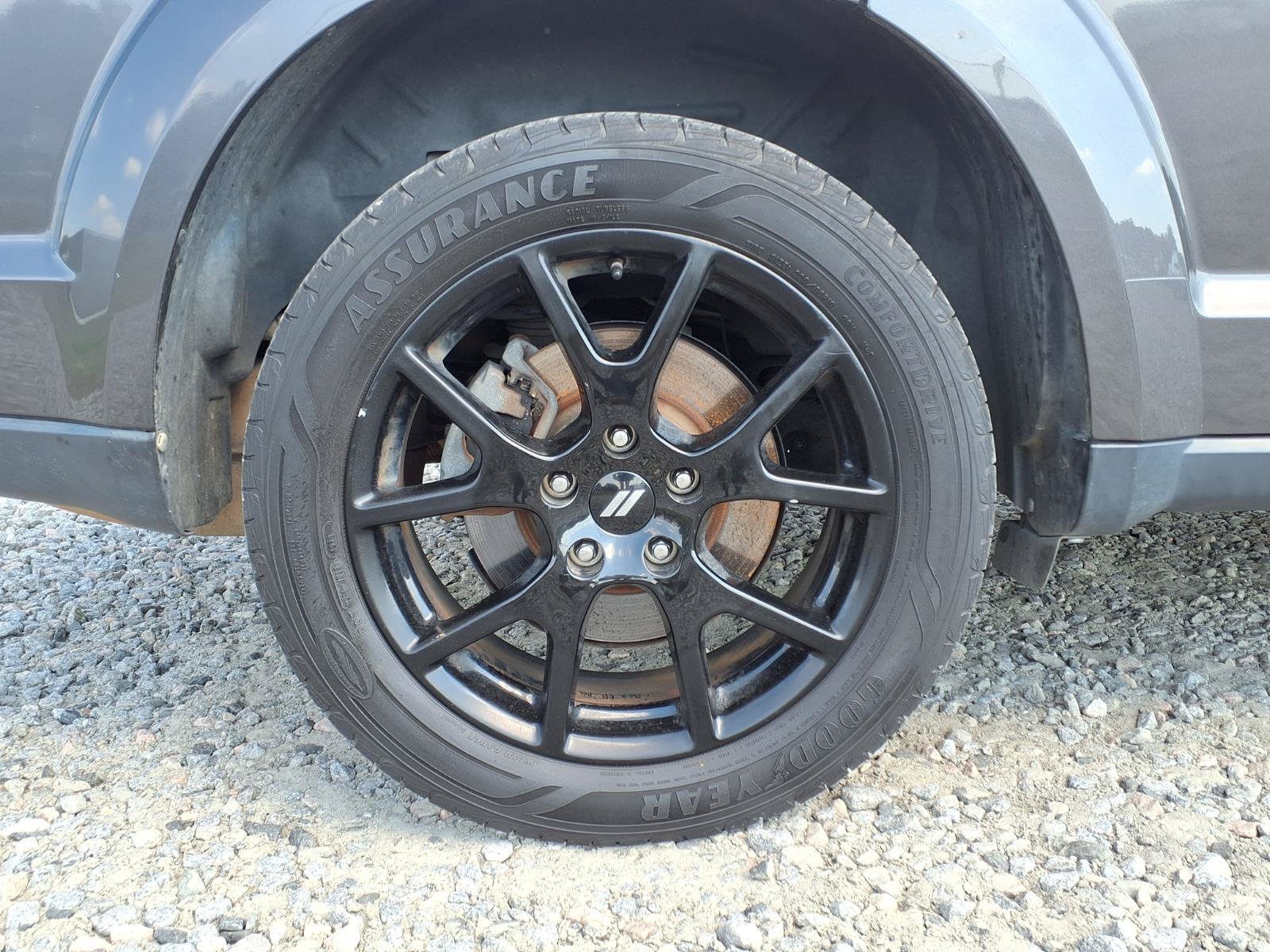Used 2019 Dodge Journey SE w/ Connectivity Group FWD image 9