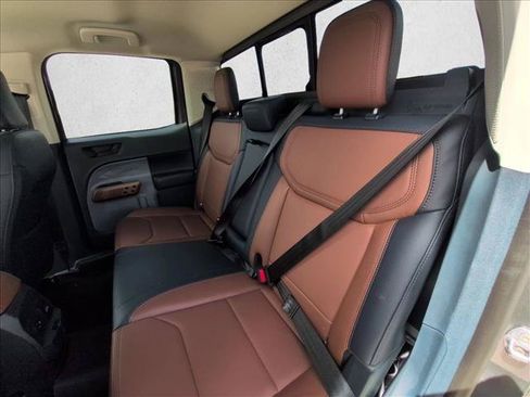 Used 2024 Ford Maverick Lariat FWD image 18