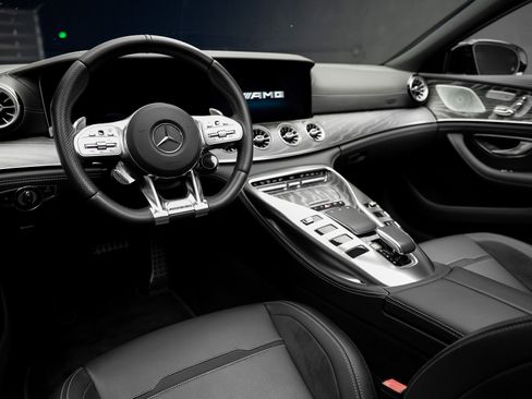 Used 2021 Mercedes-Benz AMG GT 43 image 2