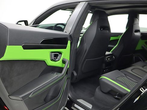 Used 2024 Lamborghini Urus S image 53