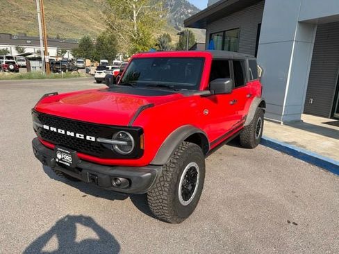 Used 2023 Ford Bronco Wildtrak AWD/4WD image 18