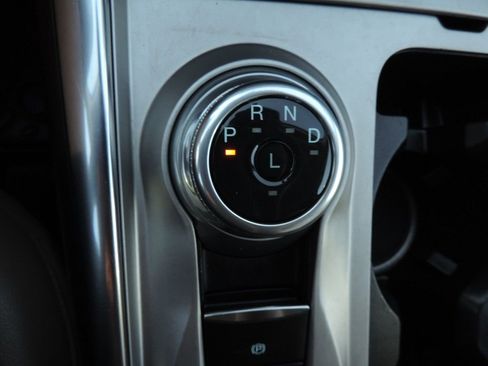 Used 2021 Ford Explorer Limited w/ Equipment Group 301A image 24