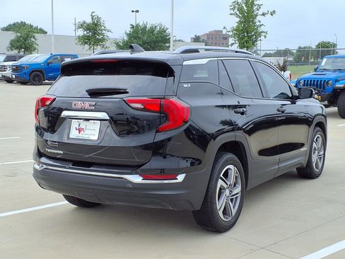Used 2021 GMC Terrain SLT FWD image 6