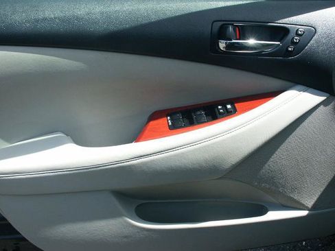 Used 2008 Lexus ES 350 w/ Ultra Luxury Pkg FWD image 14