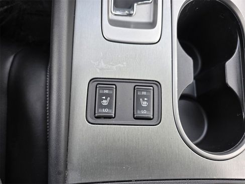 Used 2022 Nissan Murano SV image 32